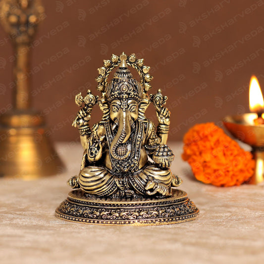 Intricate Brass Ganesh Murti in Blessing Mudra | 2.5 Inches